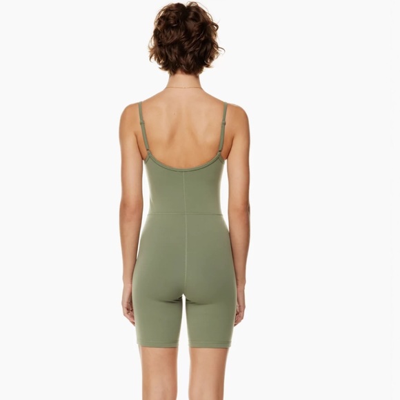 Divinity Romper Brand new - Picture 4 of 6